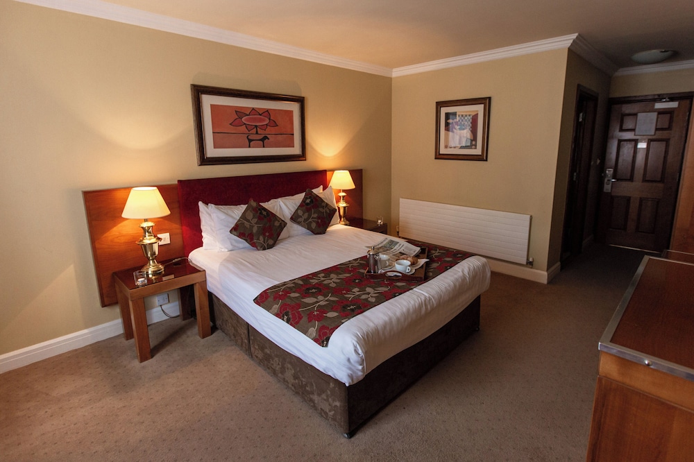Room, Single, Double Bed