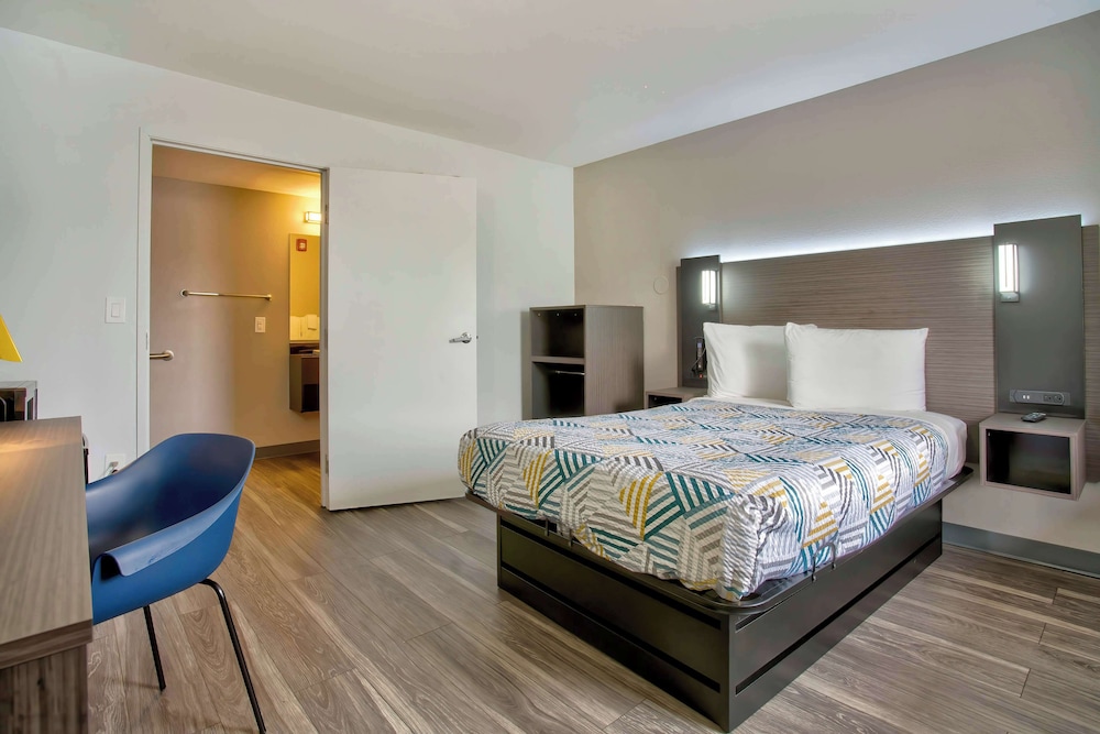 Motel6 Richland, WA - Kennewick 36/54