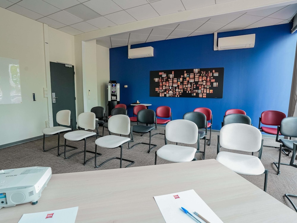 Ibis Martigues 59/70