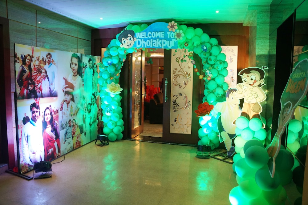 Hotel Shivoy Grand 20/23