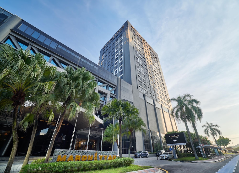 Mardhiyyah Hotel And Suites 5/52