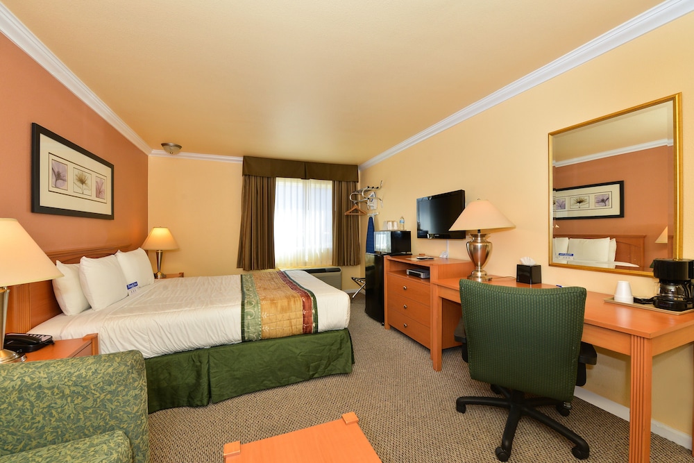 Americas Best Value Inn And Suites San Francisco Airport North 14/27