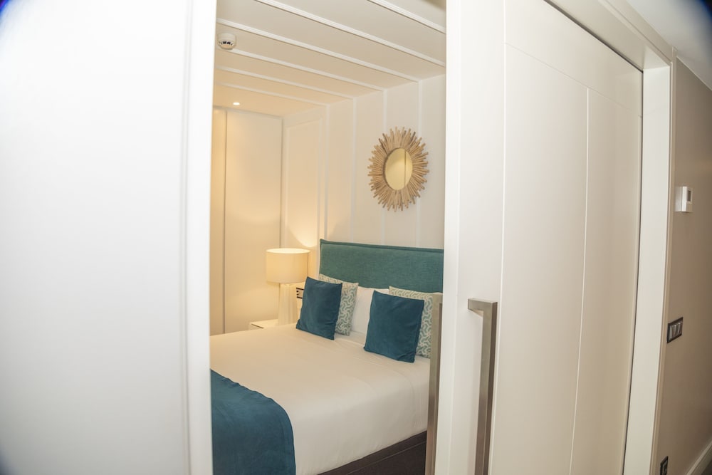 SmartRental Collection Gran Via Centric II 19/57