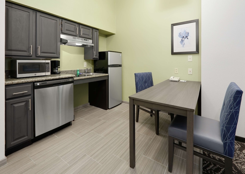 Homewood Suites By Hilton St. Louis-Chesterfield 24/33