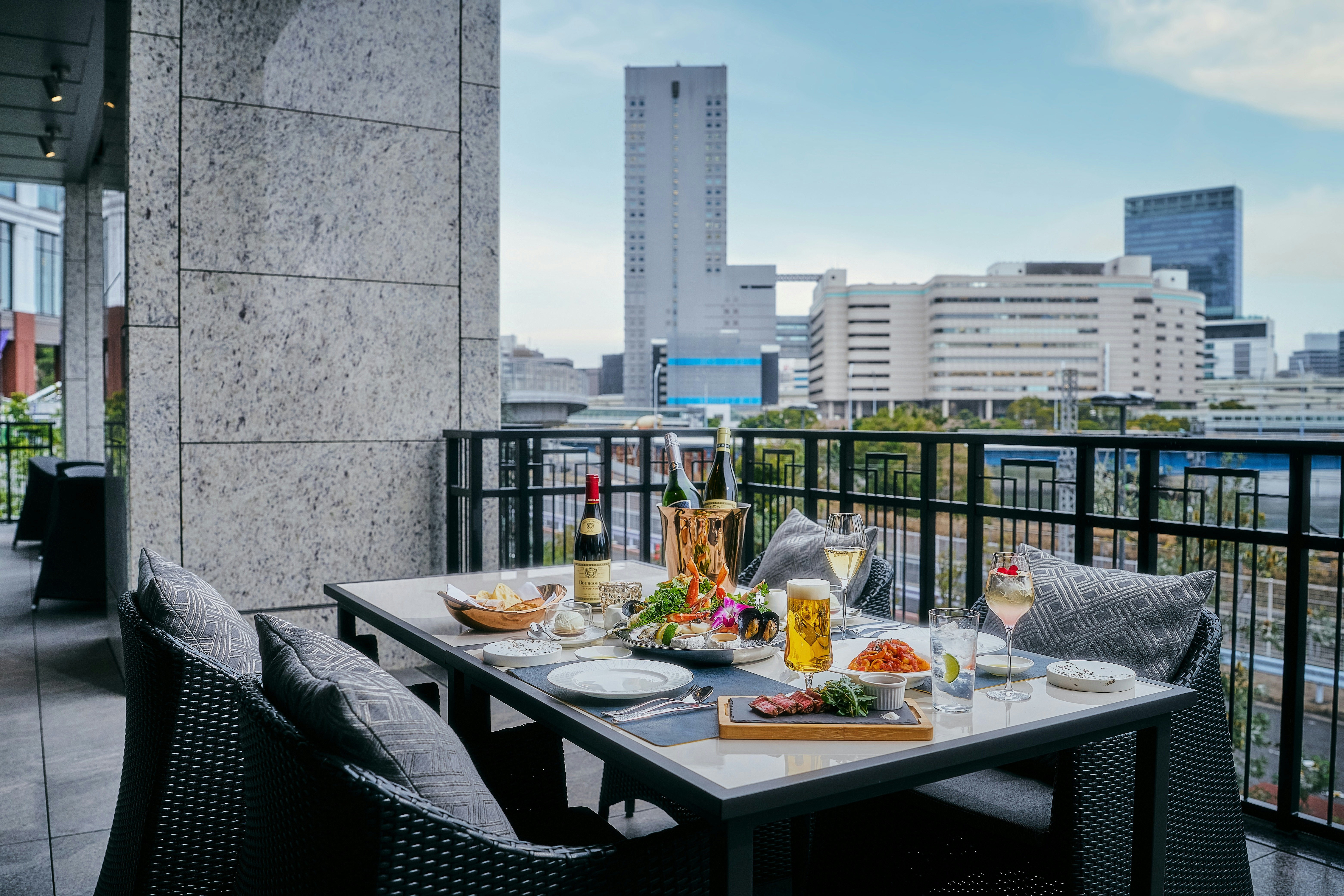 Hilton Yokohama 46/68