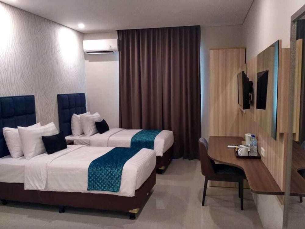Permata Hotel 14/45