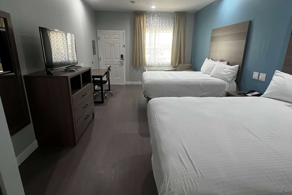 Baymont by Wyndham Freeport Texas 20/50