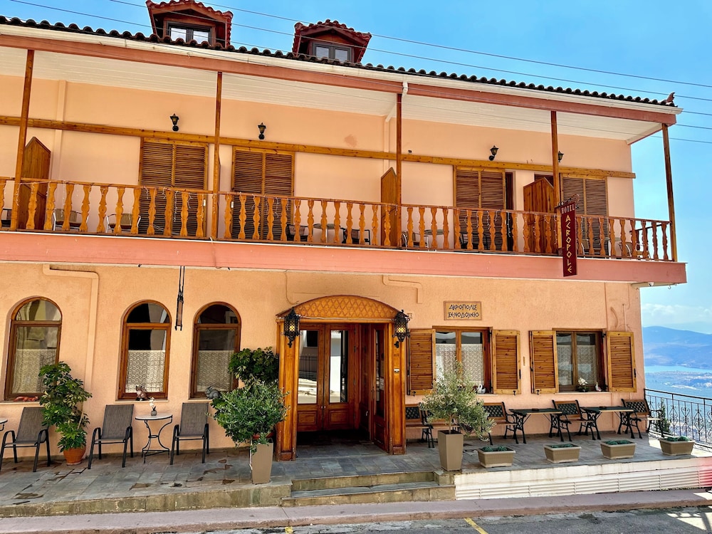 Acropole Delphi Hotel 6/73