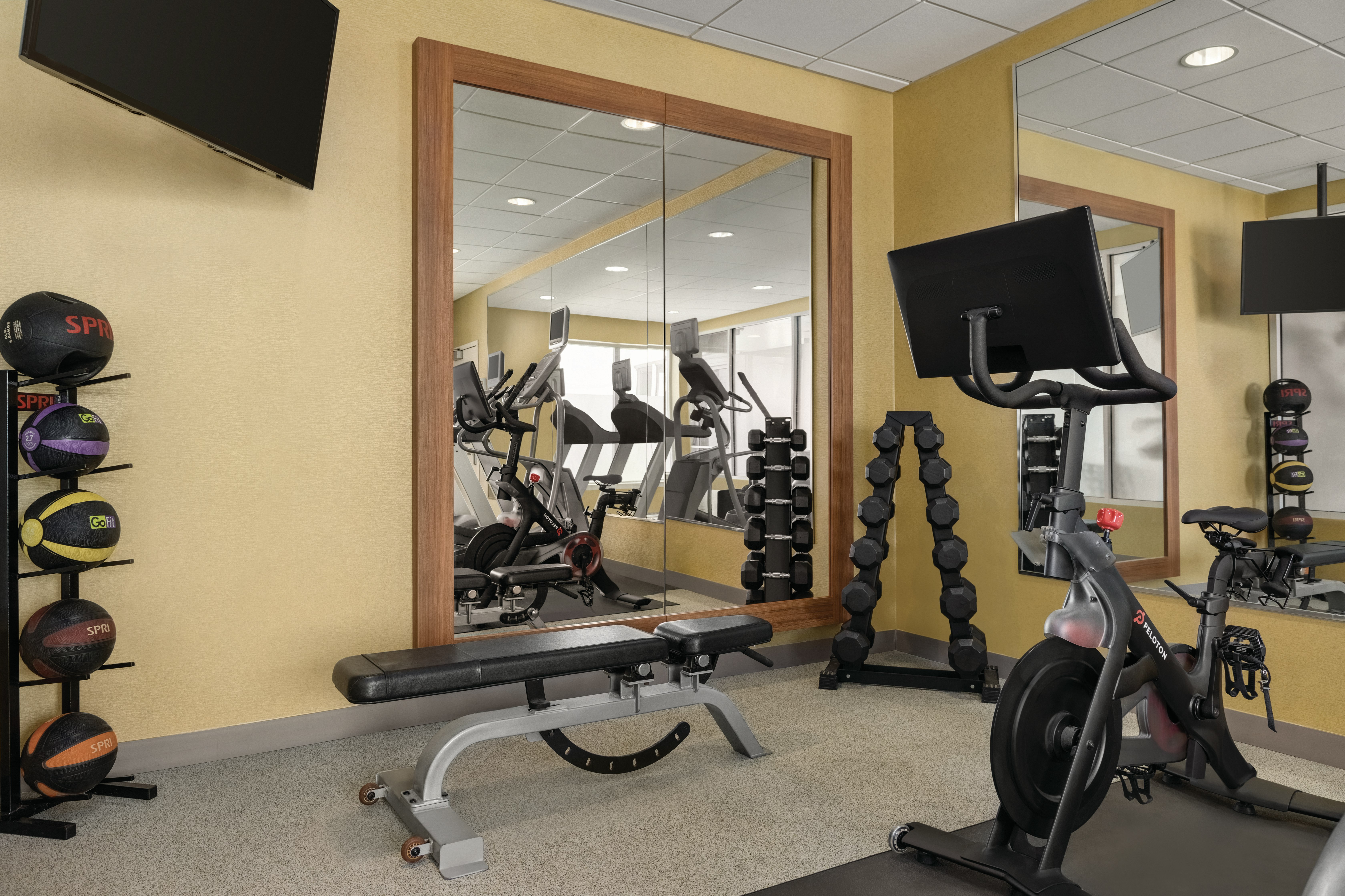 Hilton Garden Inn Allentown Bethlehem Airport 35/64
