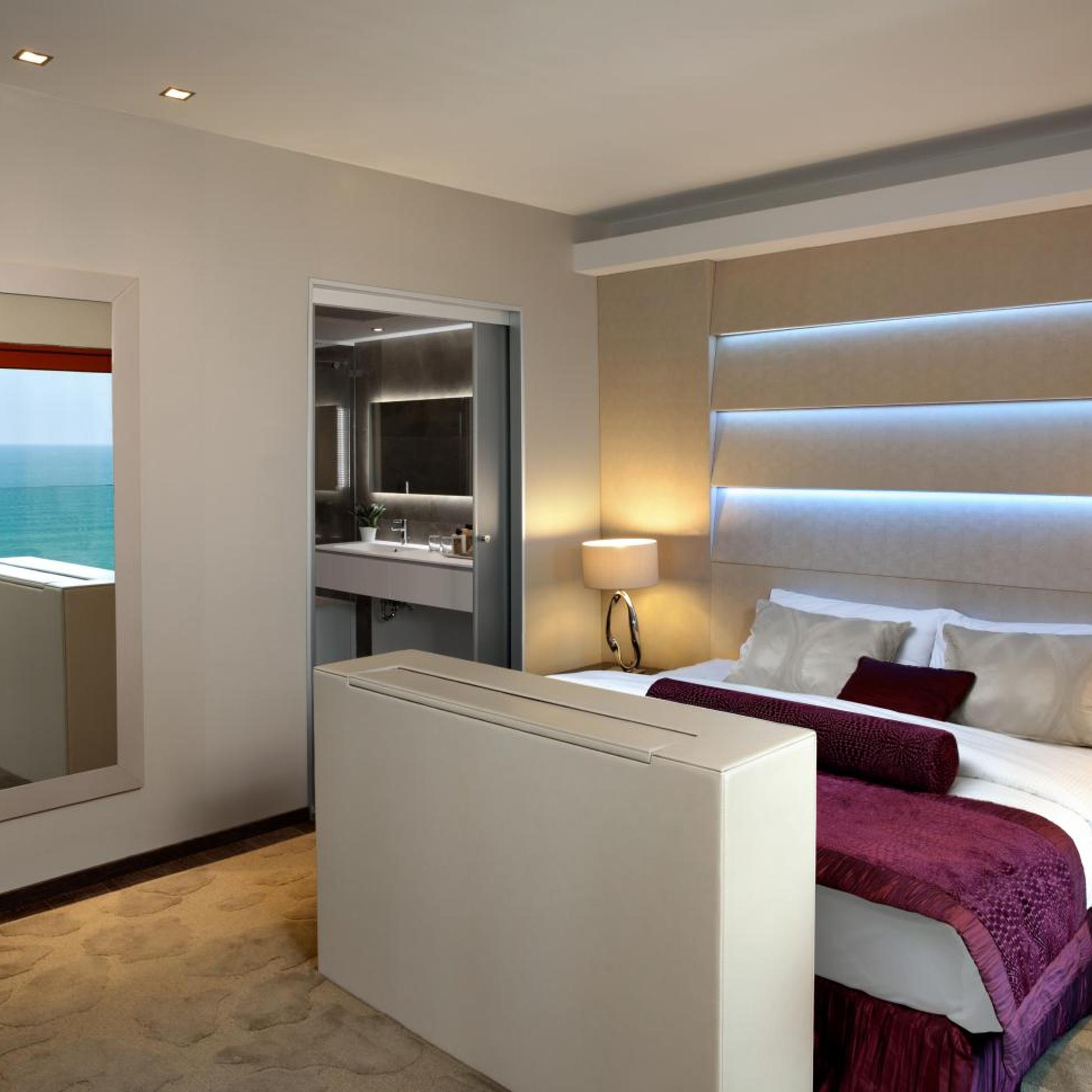 PRESIDENTIAL, SUITE, SEA VIEW