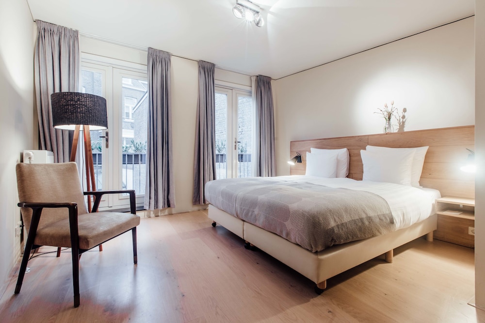 2 BEDROOMS, SUPERIOR, APARTMENT, CITY VIEW, TERRACE