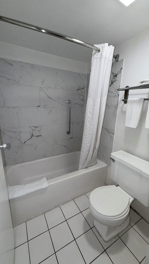 Wilkes Barre Inn And Suites 46/50