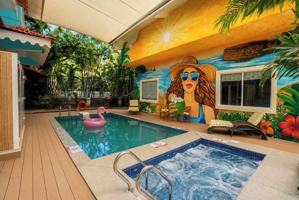 Acron Seaway Resort 38/62