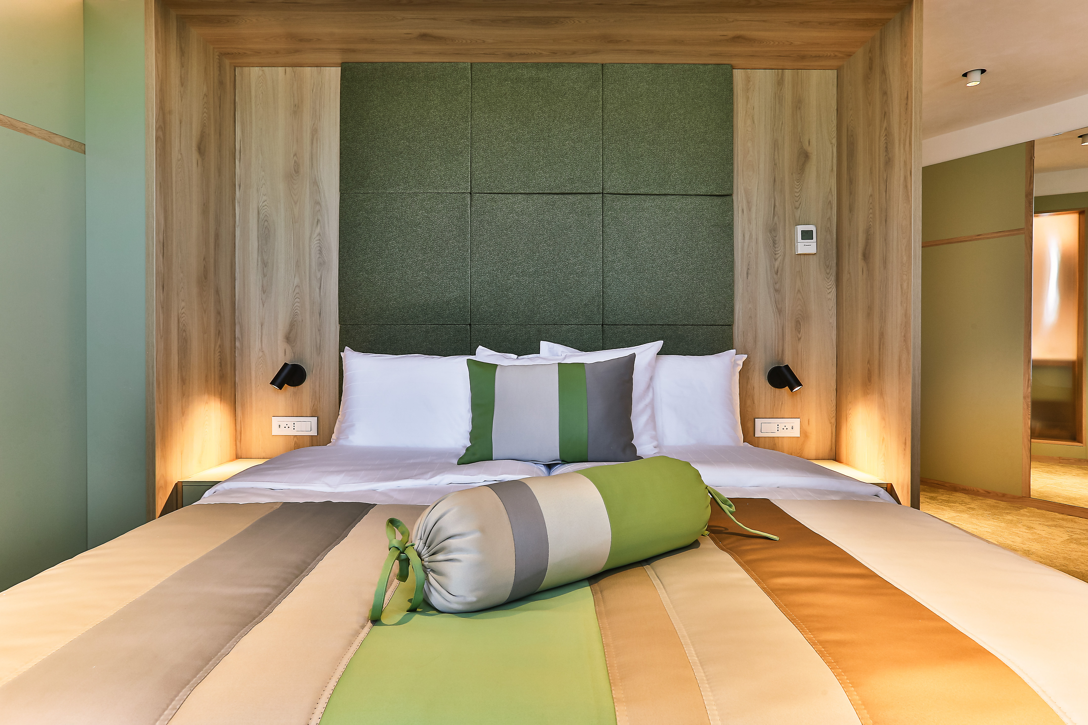 Carine Hotel Centar 27/50