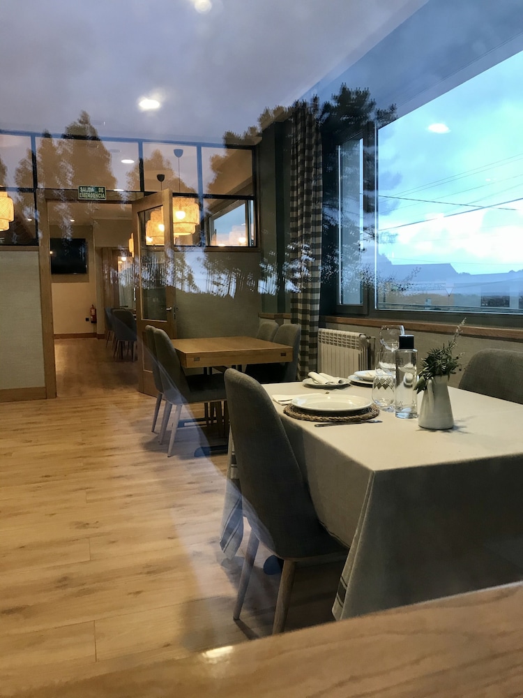 Hotel Restaurante Rias Altas 35/37