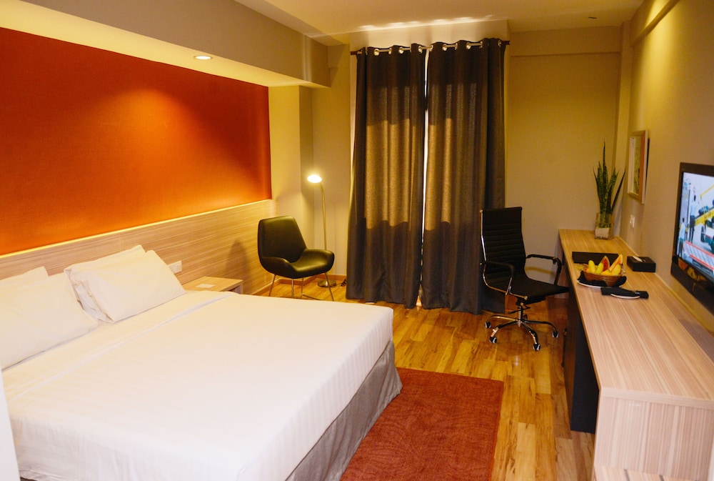 The Palace Hotel Kota Kinabalu 15/50