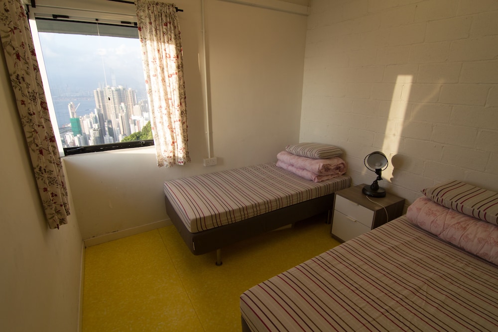 Jockey Club Mt. Davis Youth Hostel 32/68