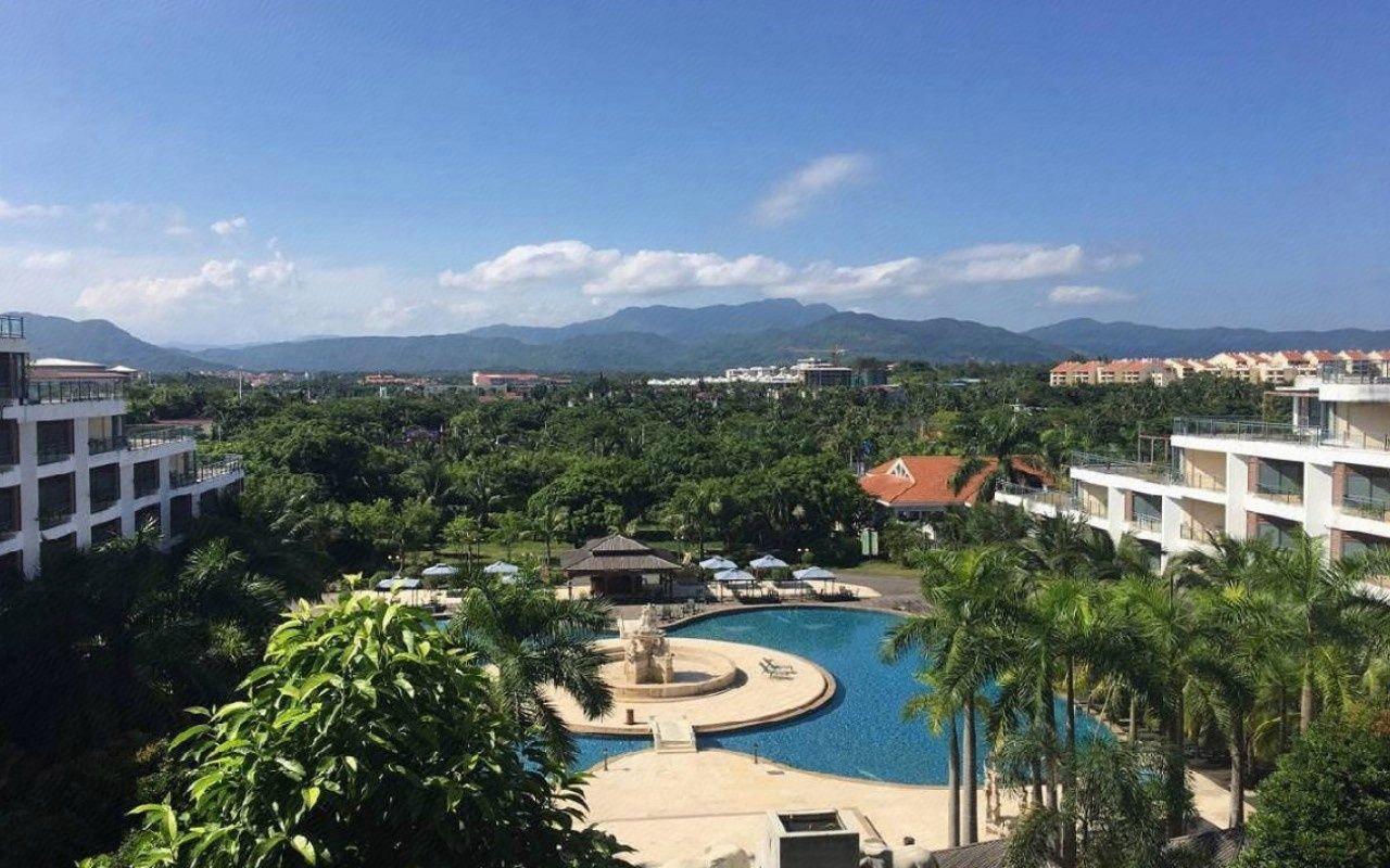 Xinglong Old Banyan Hotel 18/19