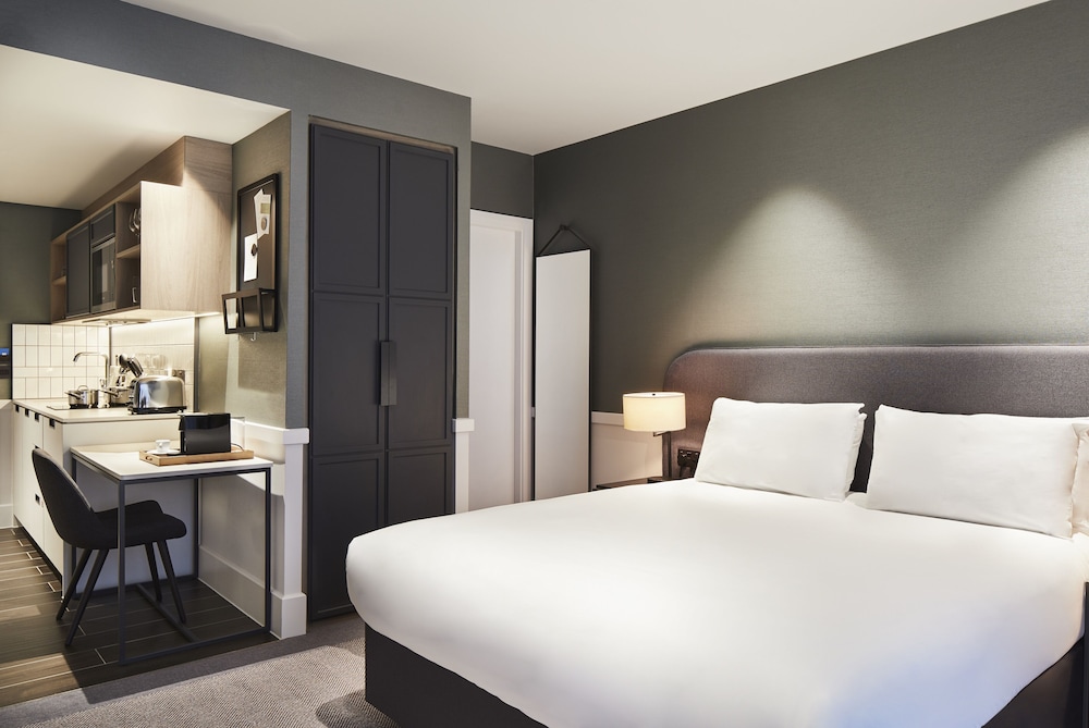 STAYBRIDGE SUITES MANCHESTER - OXFORD ROAD 16/52