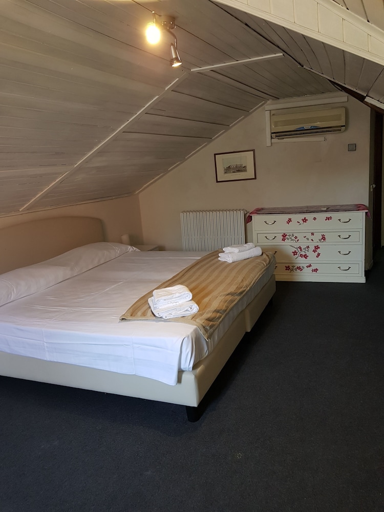 Butterfly Guest House 9/41
