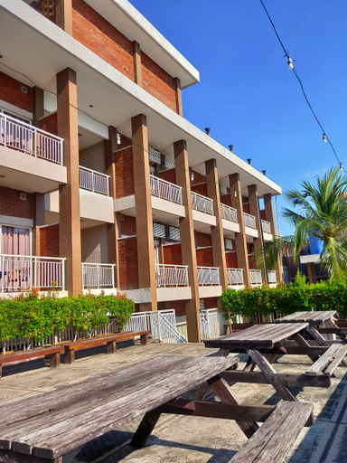 Hotel Tirto Arum 1/11