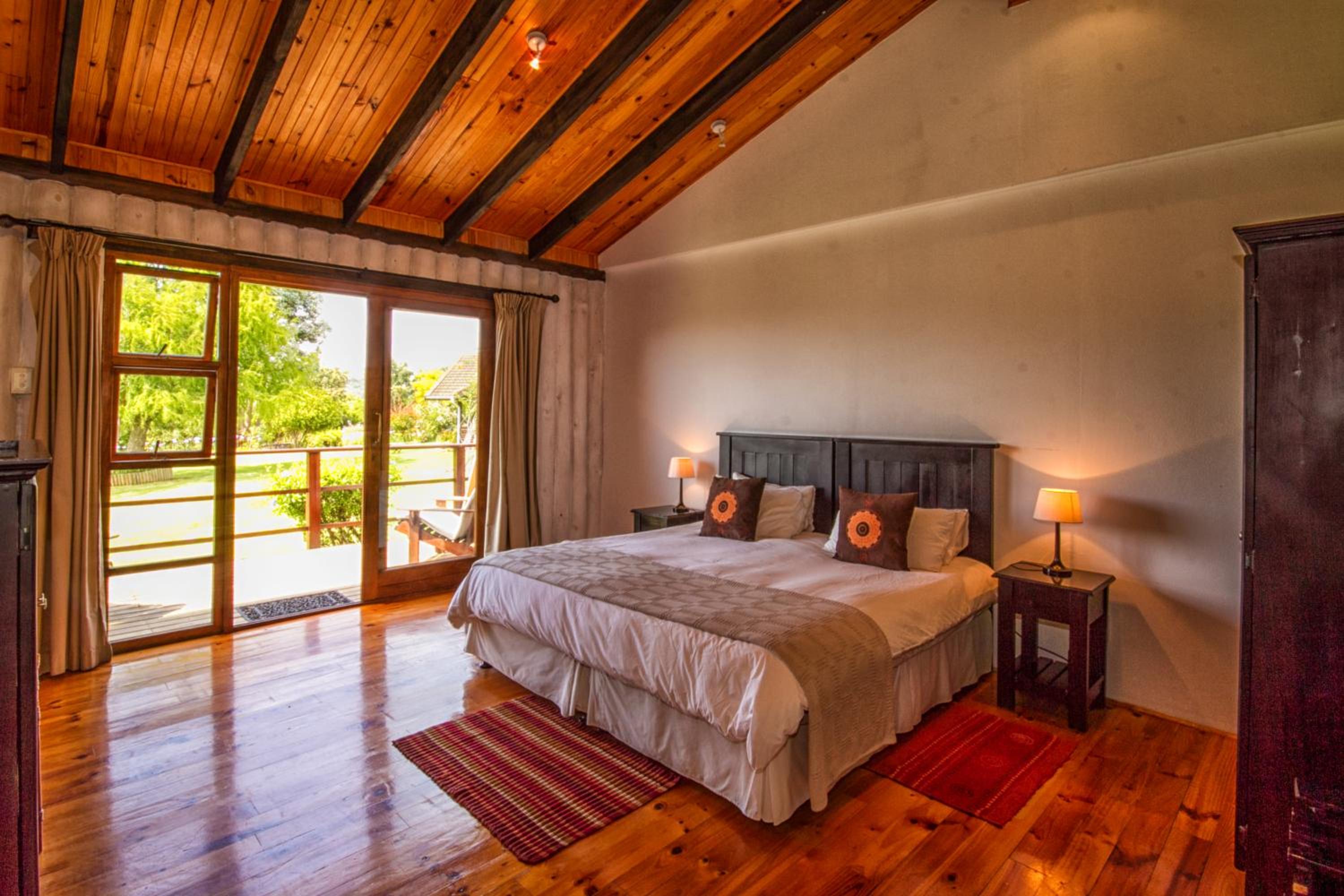 Piesang Valley Lodge 11/31