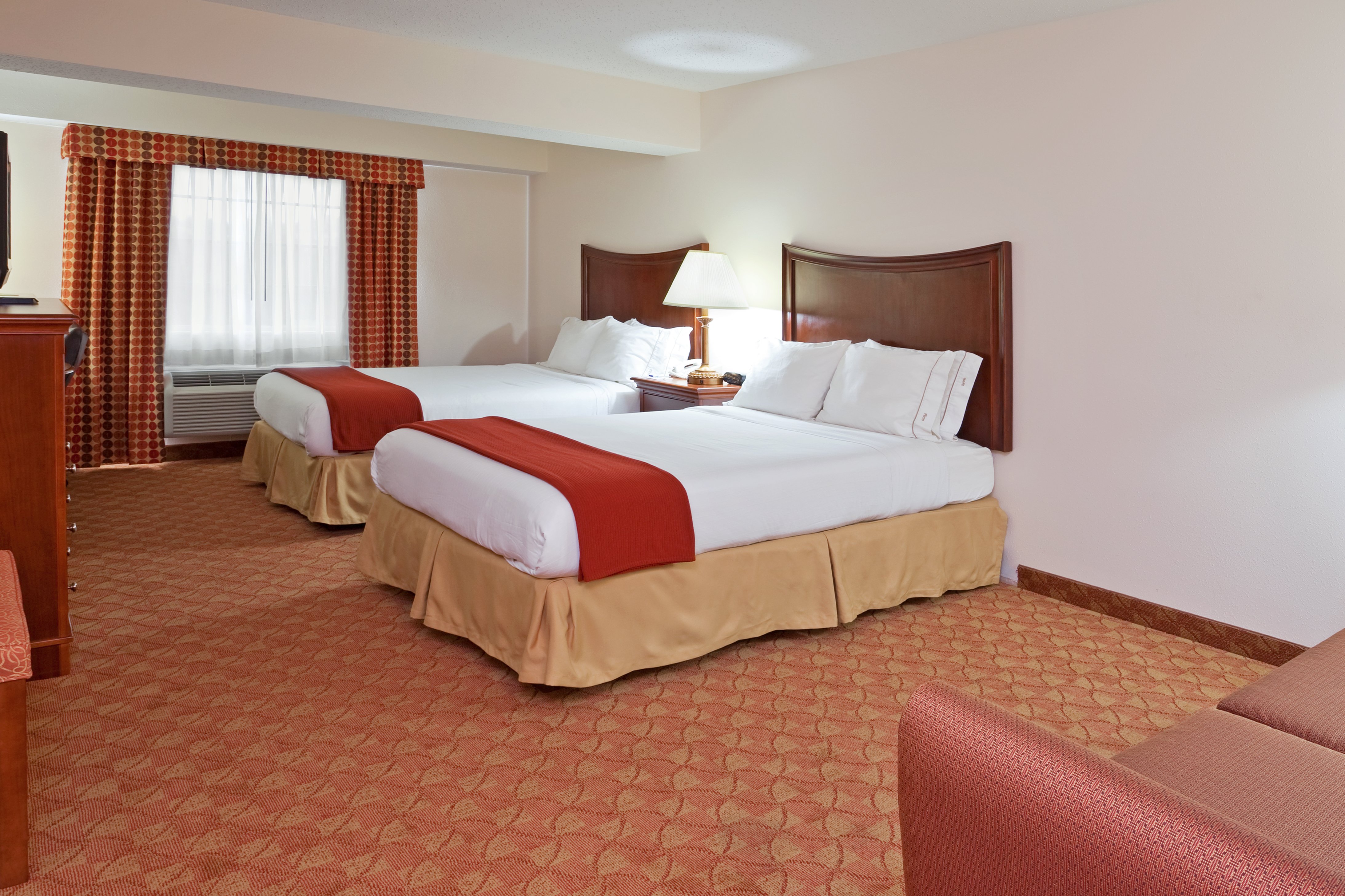 Holiday Inn Express Murrysville-Delmont 8/21