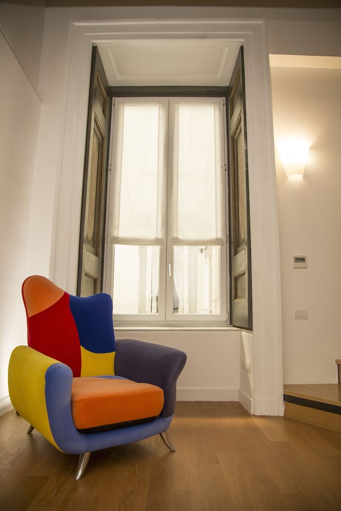 SANTA CHIARA BOUTIQUE HOTEL 26/73