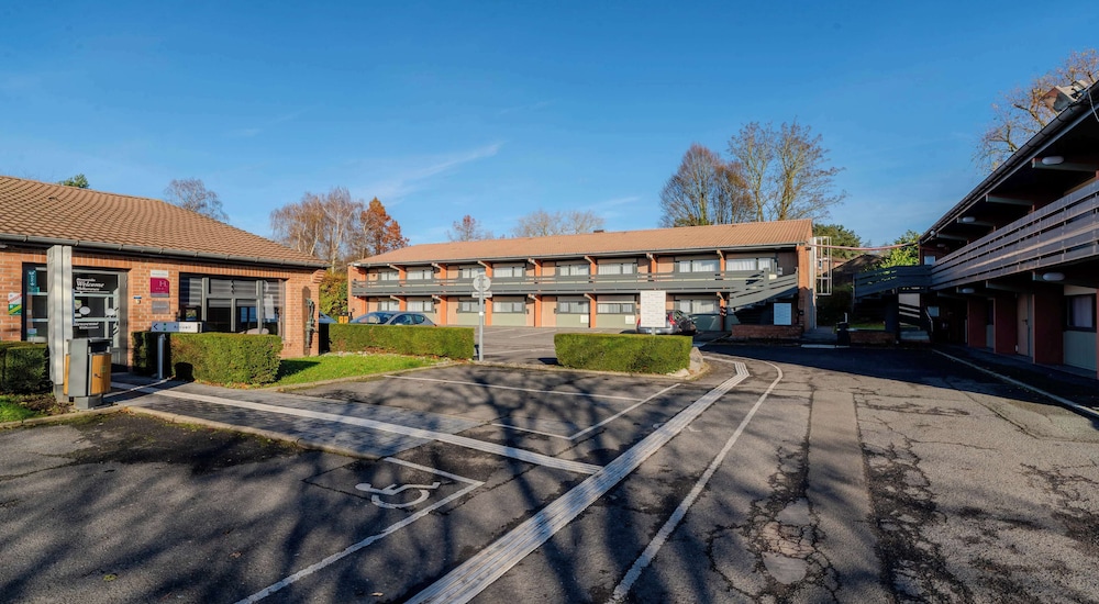 Campanile Lille Est Villeneuve d'Ascq 46/50