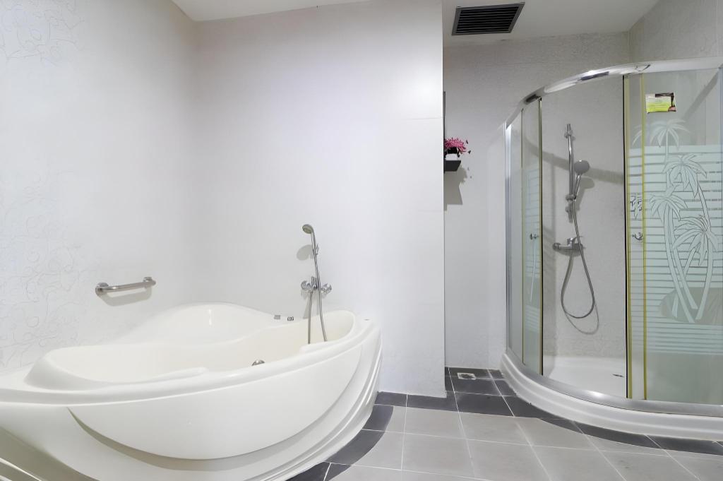 Grand Kanaya Hotel 47/50