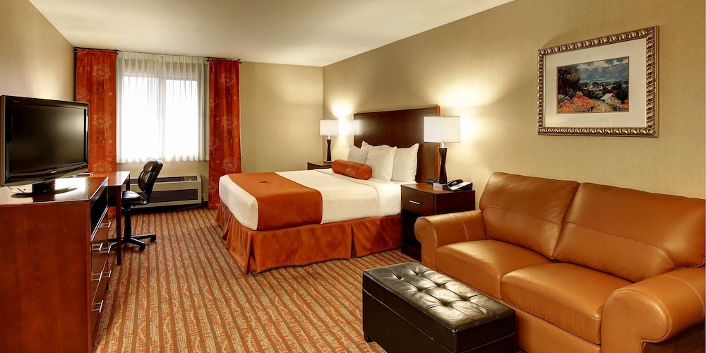Phoenix Inn Suites South Salem 33/57