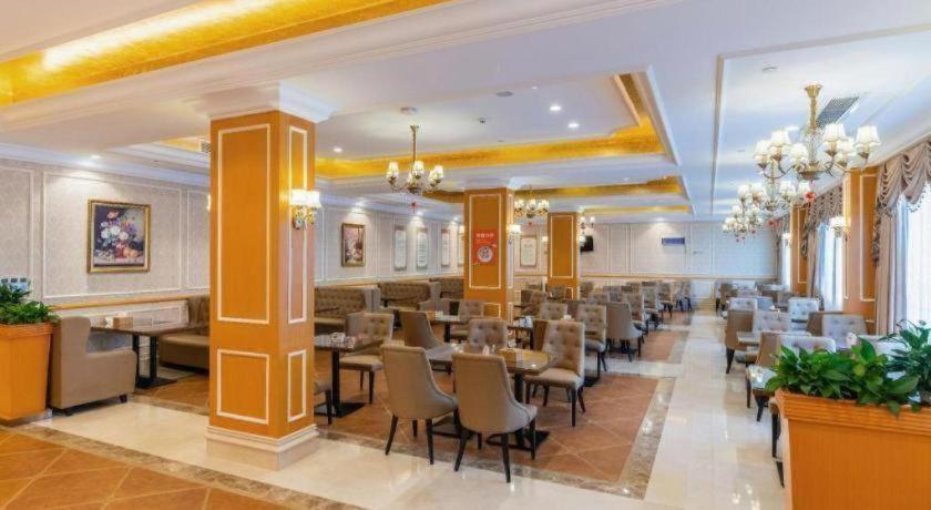 Vienna Hotel (Huizhou Luofu Mountain Scenic Area) 54/61