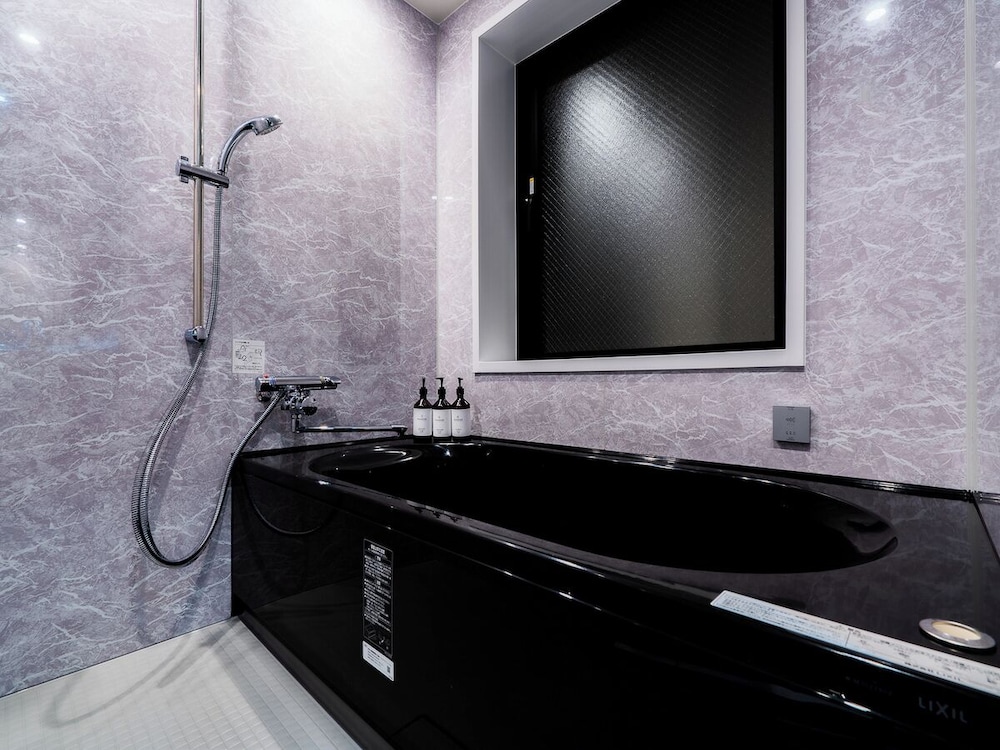 Randor Hotel Namba Osaka Suites 50/50