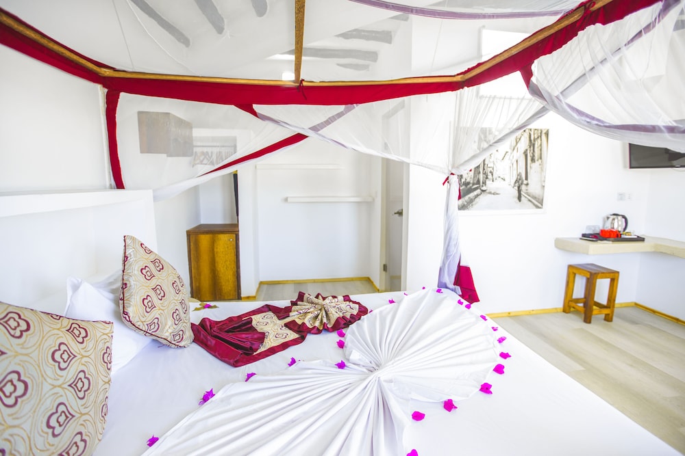 AHG Dreams Bay Beach Hotel - Adults Only 10/45