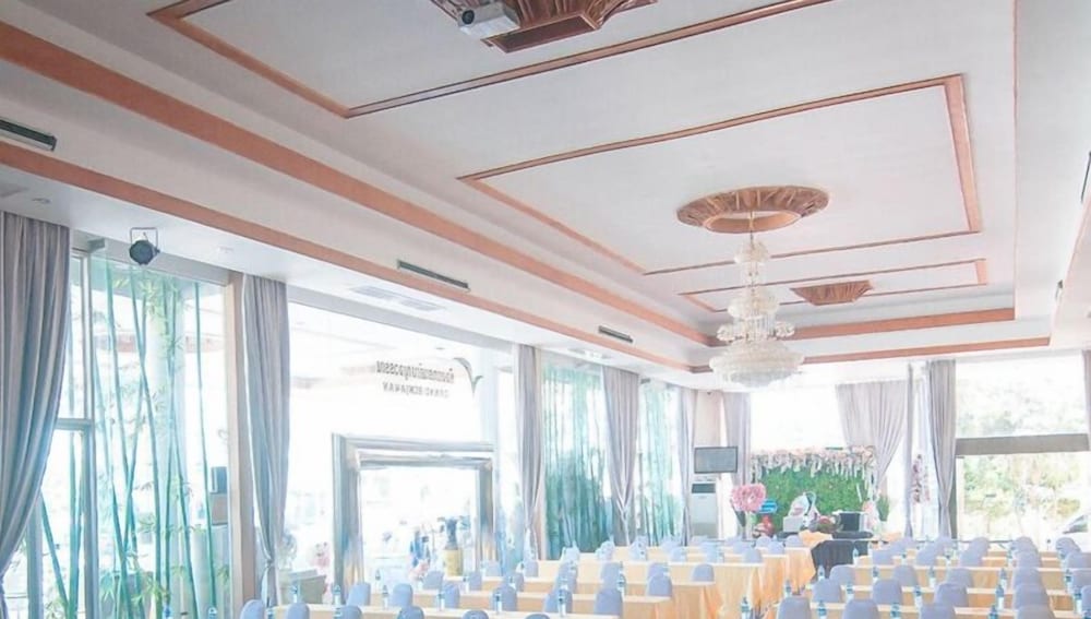 Nongkhai Tavilla Hotel 10/26