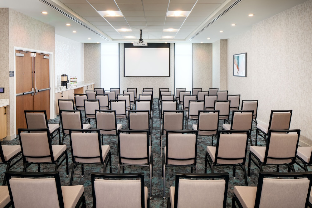 Hyatt House North Scottsdale 34/41