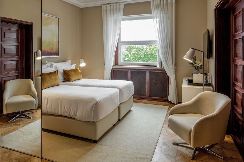 Luzeiros Suites 15/45