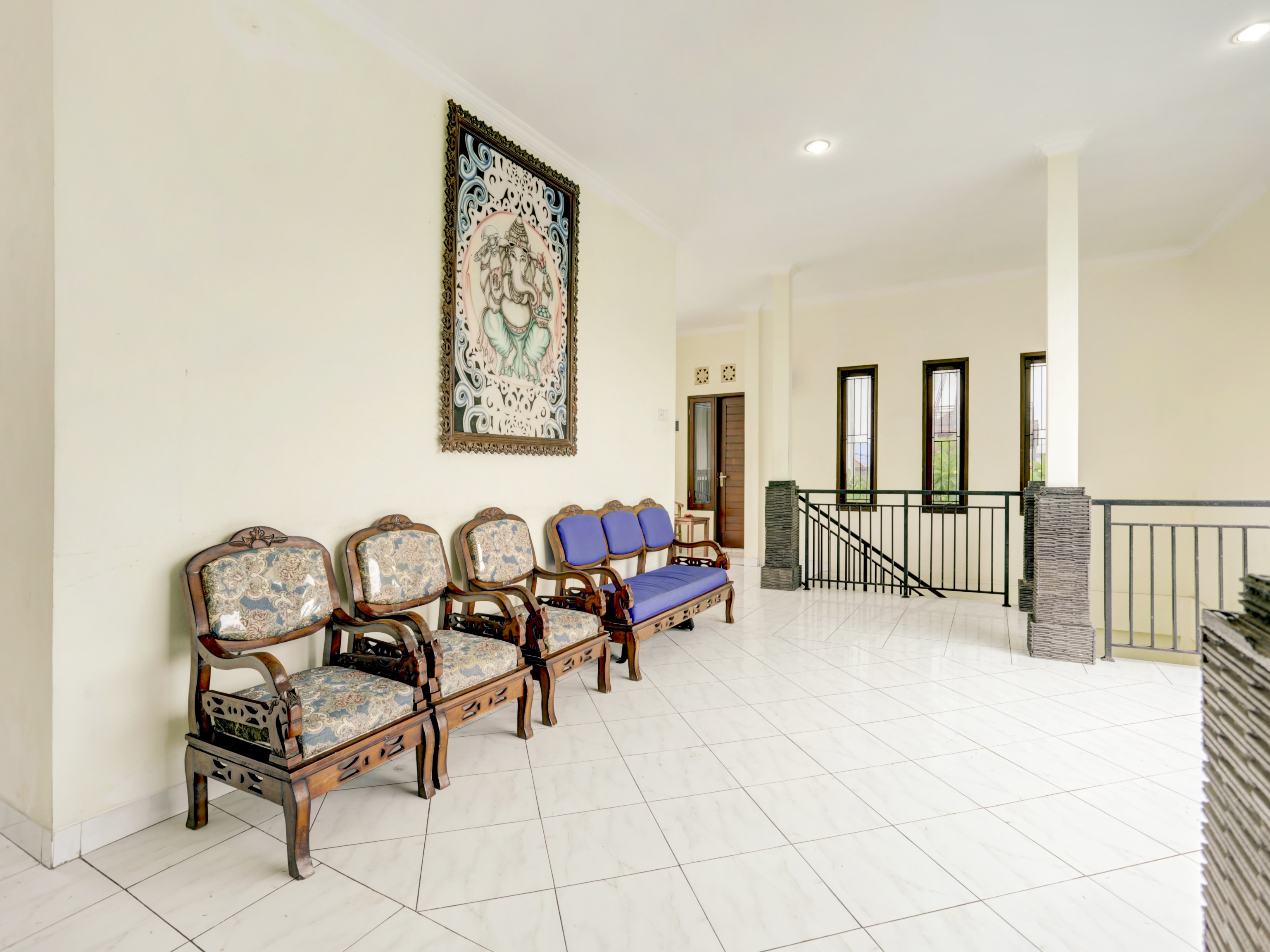 OYO 3910 Teges Inn 39/50