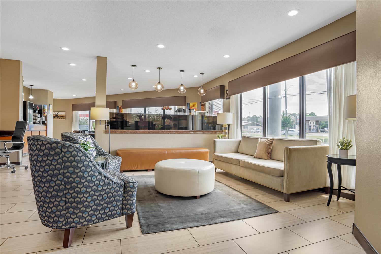 Best Western Airport Inn 13/40