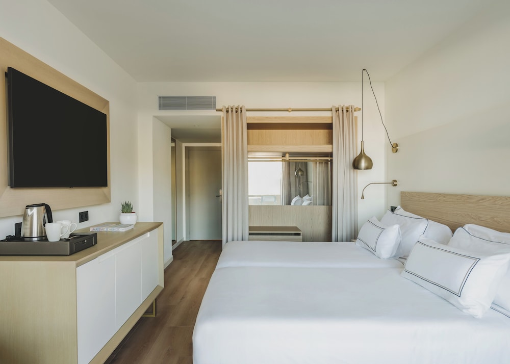 Melia Sitges 20/71