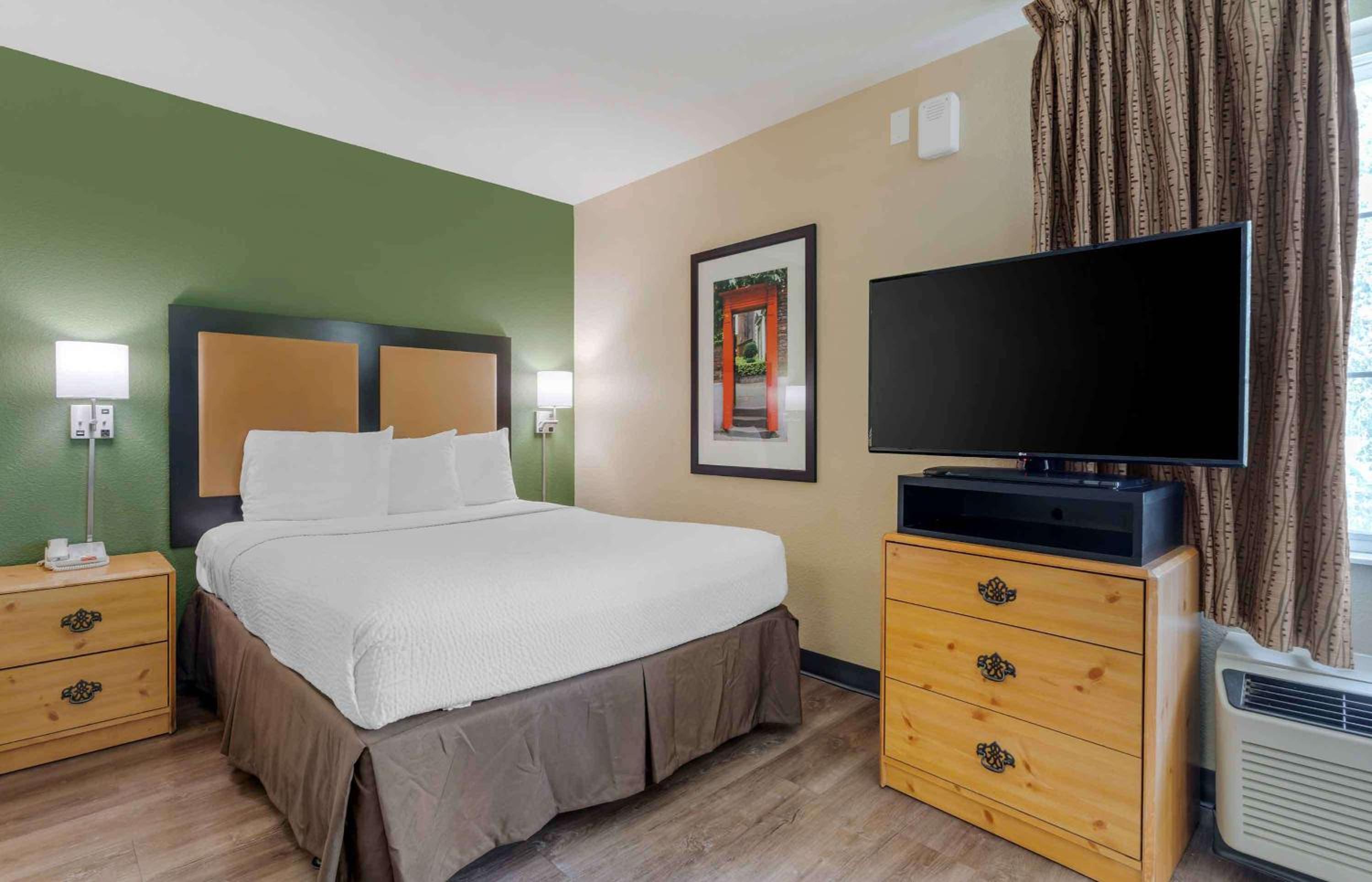 استوديو ديلوكس بسرير كوين، Extended Stay America Select Suites Atlanta Buckhead 2/10