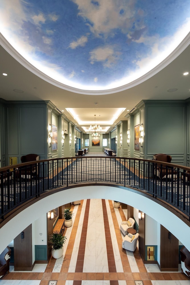 The Benson Hotel and Faculty Club 56/61