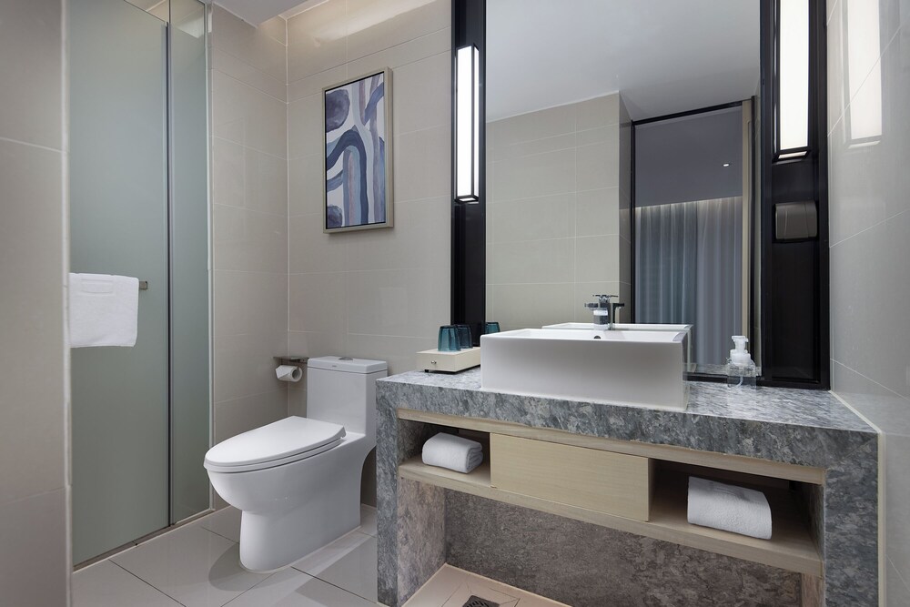 Echarm Hotel (Guangzhou Beijing Road Pedestrian Street Tianzi Wharf) 60/64