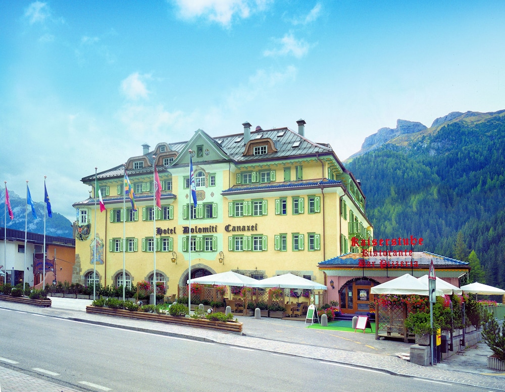 Schloss Hotel & Club Dolomiti 6/50