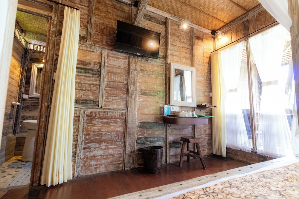 Royal JJ Ubud Resort and Spa 11/77