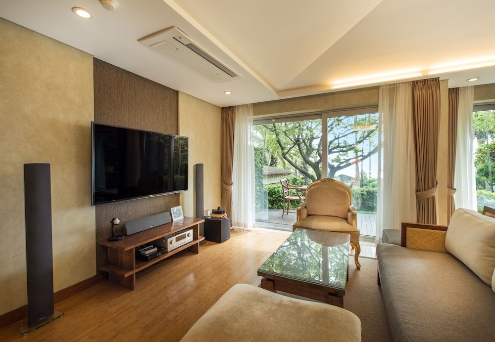 Seaes Hotel & Resort 49/74