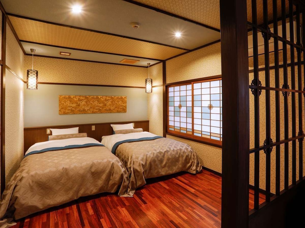 Design, Twin Beds