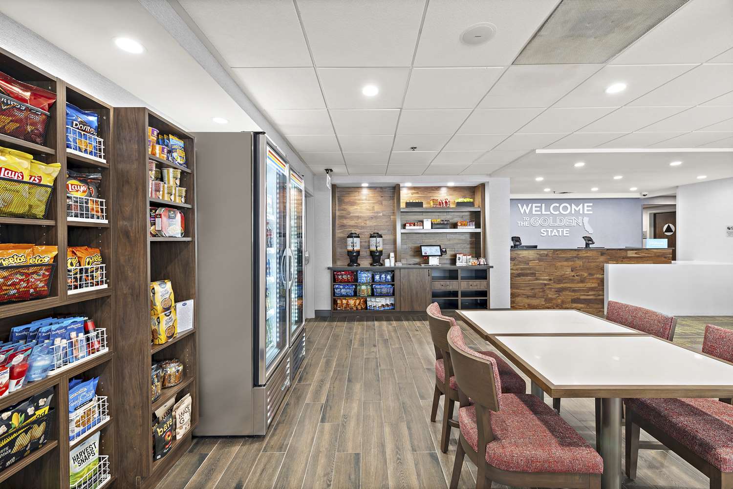 restaurant cafeteria
