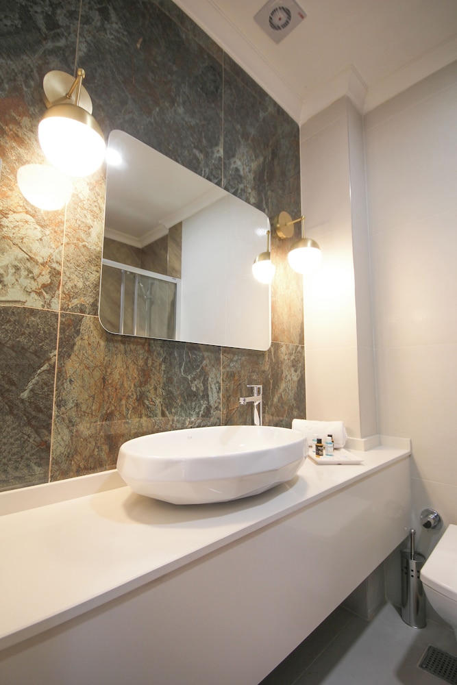 Kar Beyaz Hotel Bursa 18/18