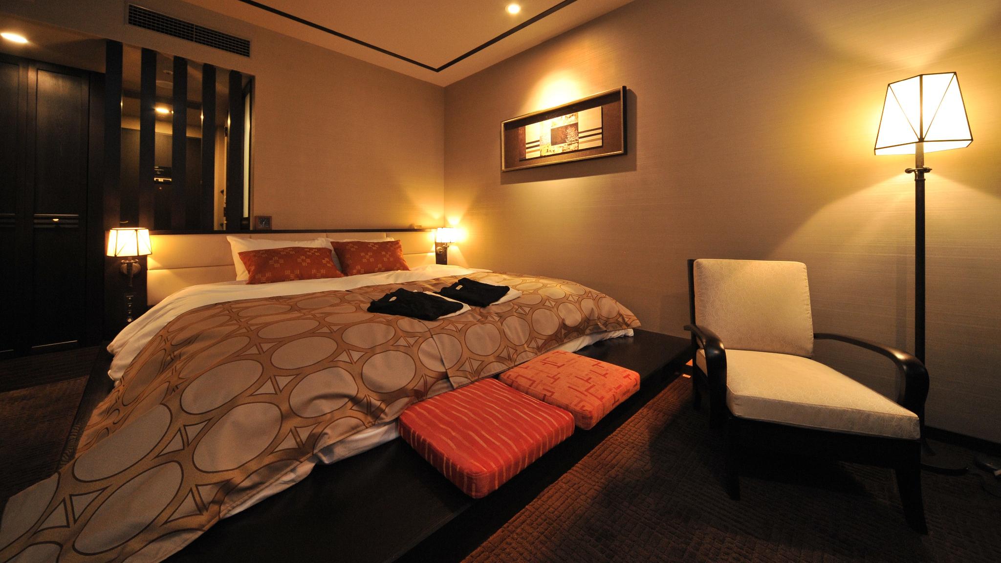 Double Bed, Mountain Side, Mountain View